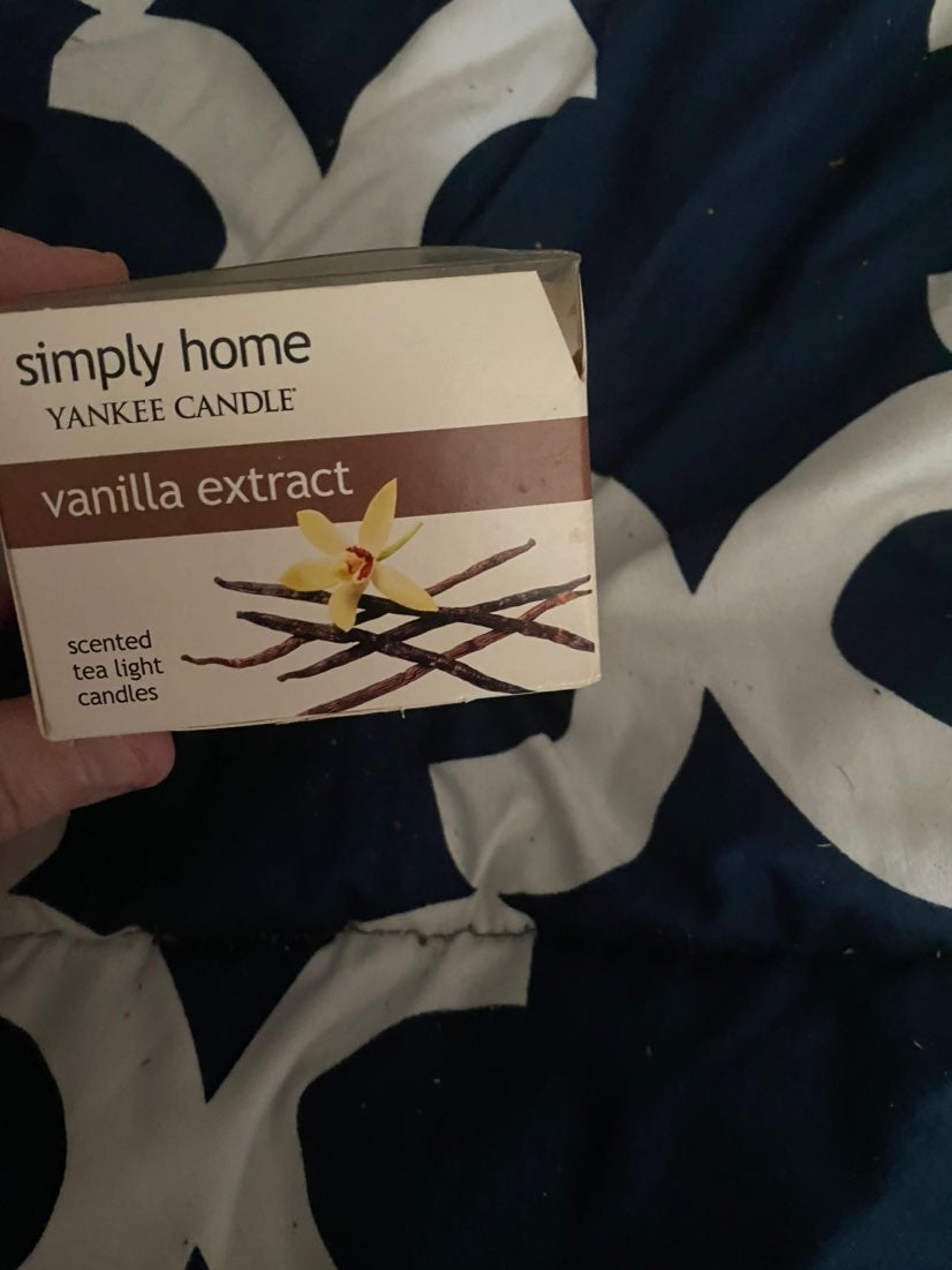 Vanilla yankee candle tea lights