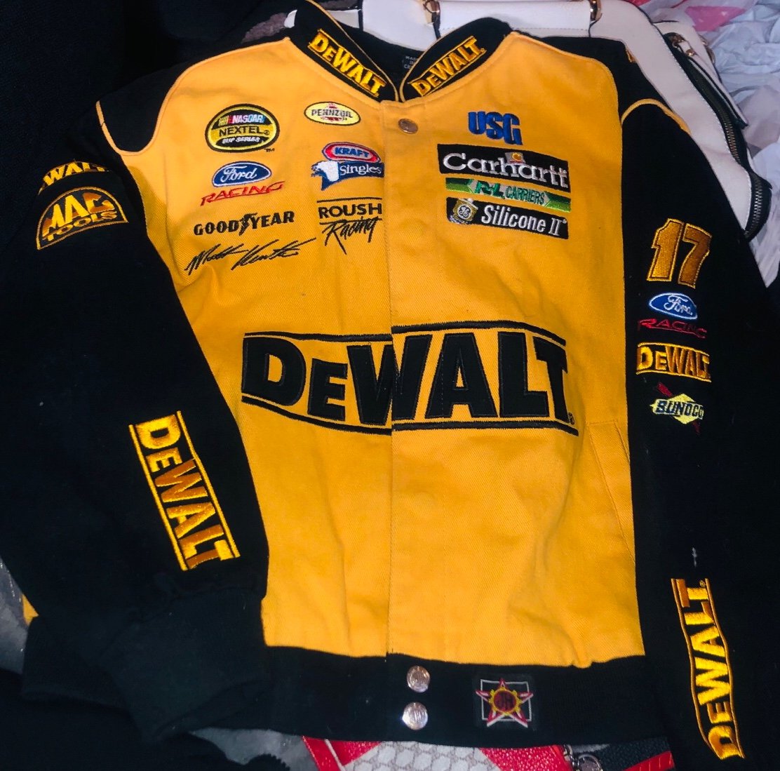 Vintage Nascar DeWALT CARHARTT Racing Jacket X-Large Youth #17 Matt Kenseth.