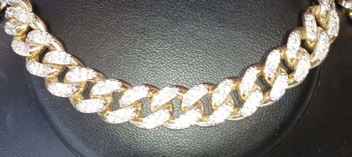 Iced Cuban Link Chain 3karet