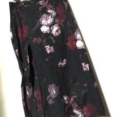 First come, first served! LAD MUSICIAN floral flare pants red