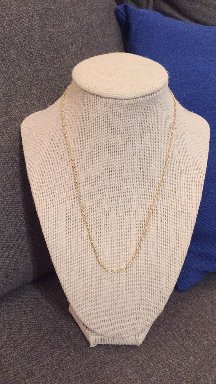 Beautiful 14K Solid Gold 18” Necklace
