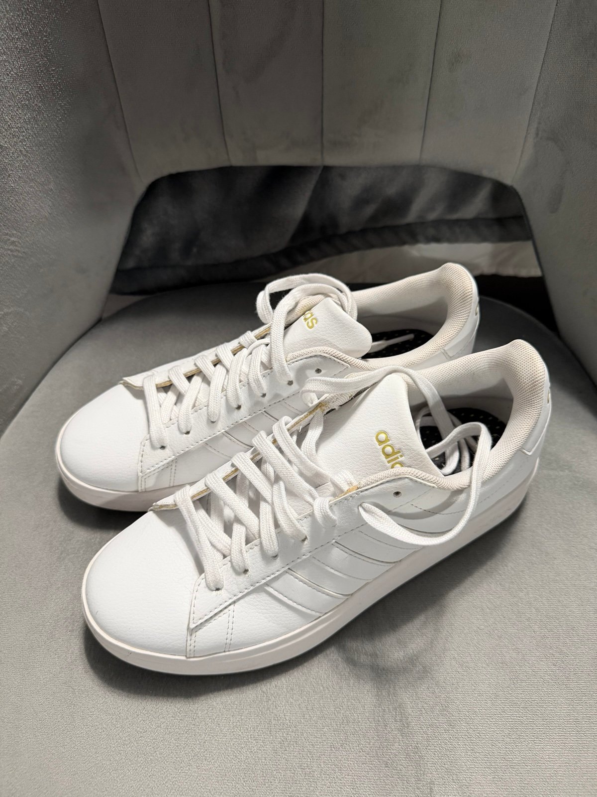 Adidas Grand Court 2.0 Sneakers