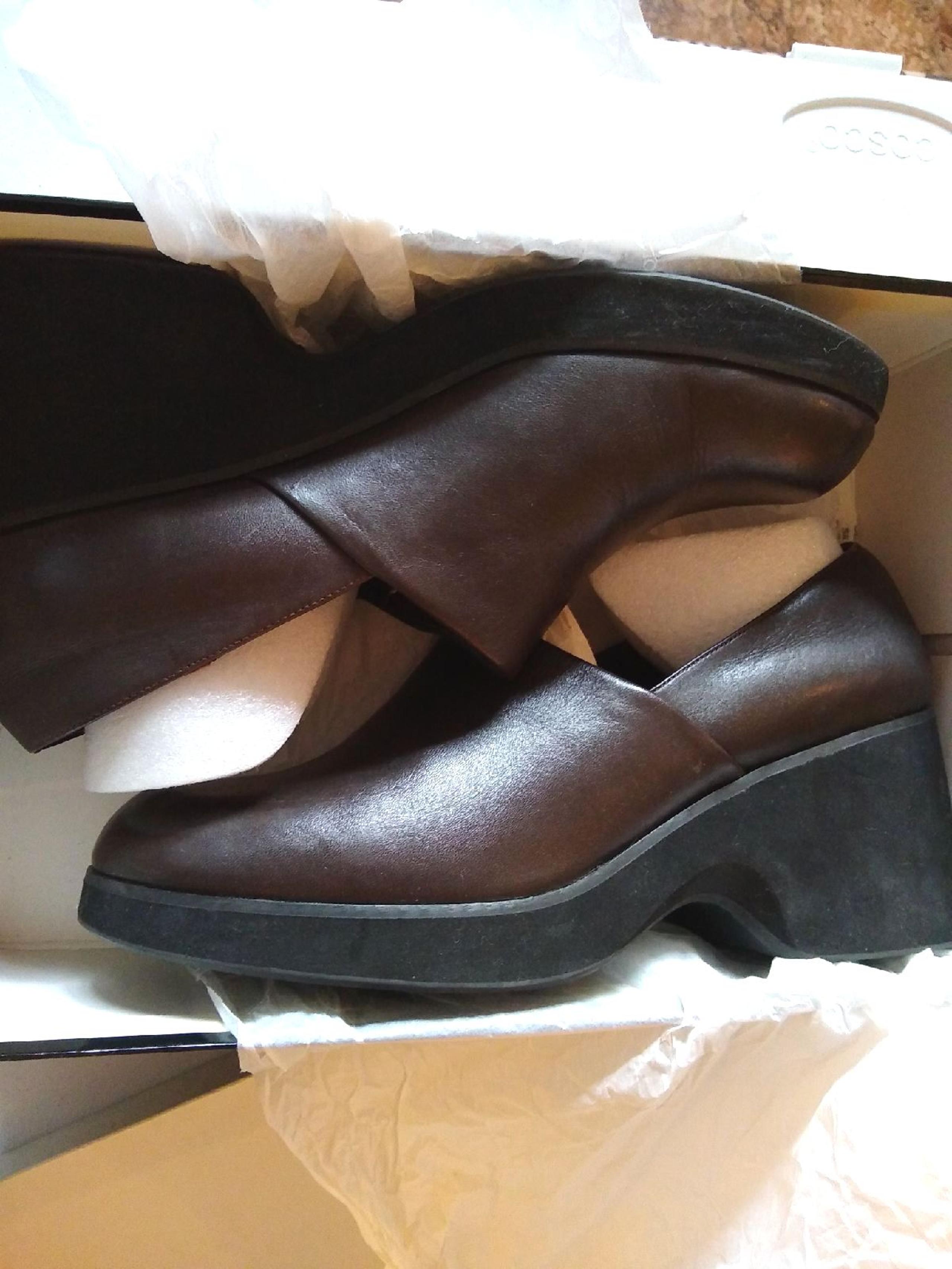 Liz Claiborne womens shoes