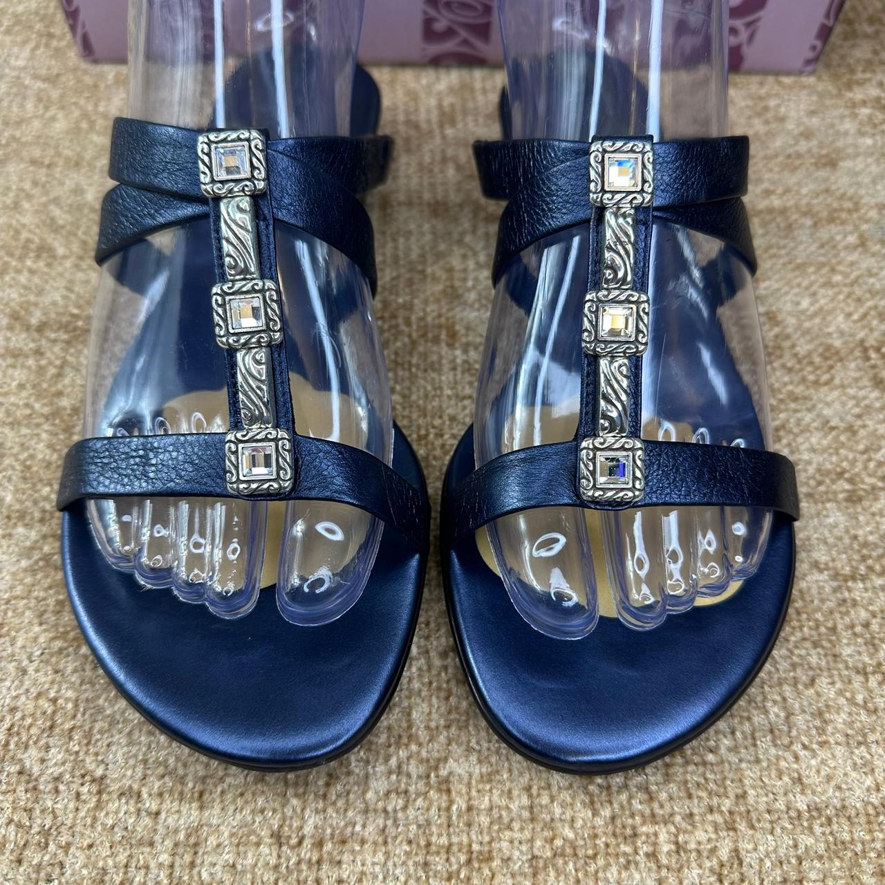 item photo #2