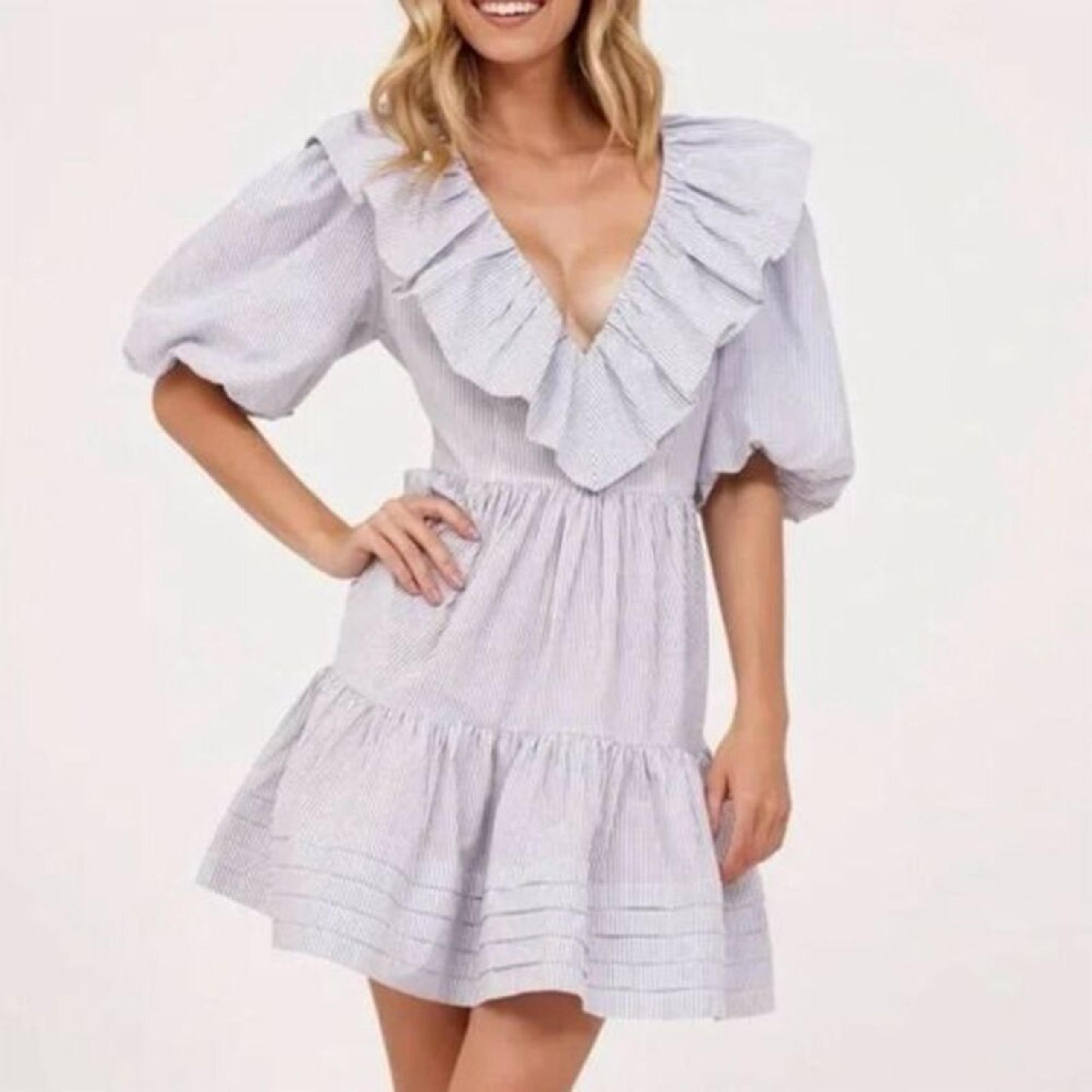 Saylor Zerina Dress XS Blue White Stripe Tiered Mini Casual Summer Linen