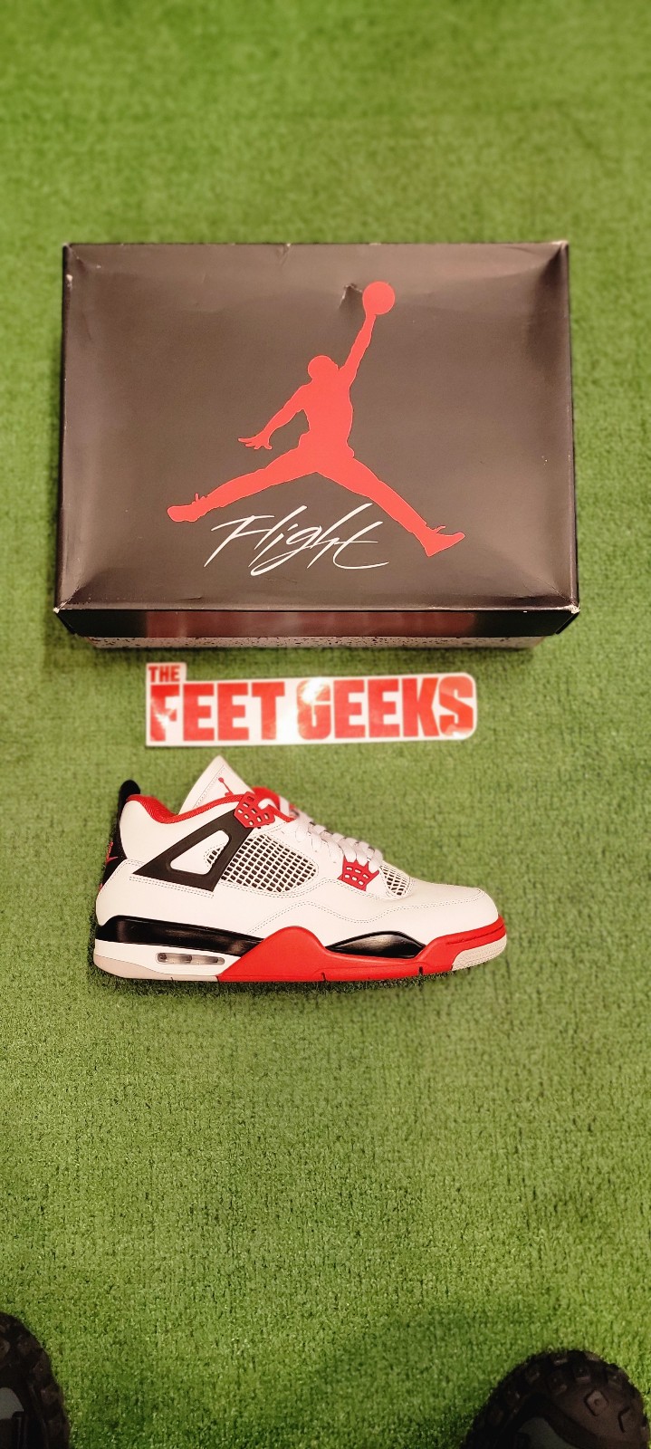 Nike Air Jordan 4 Retro Fire Red Size 12 Men Shoes