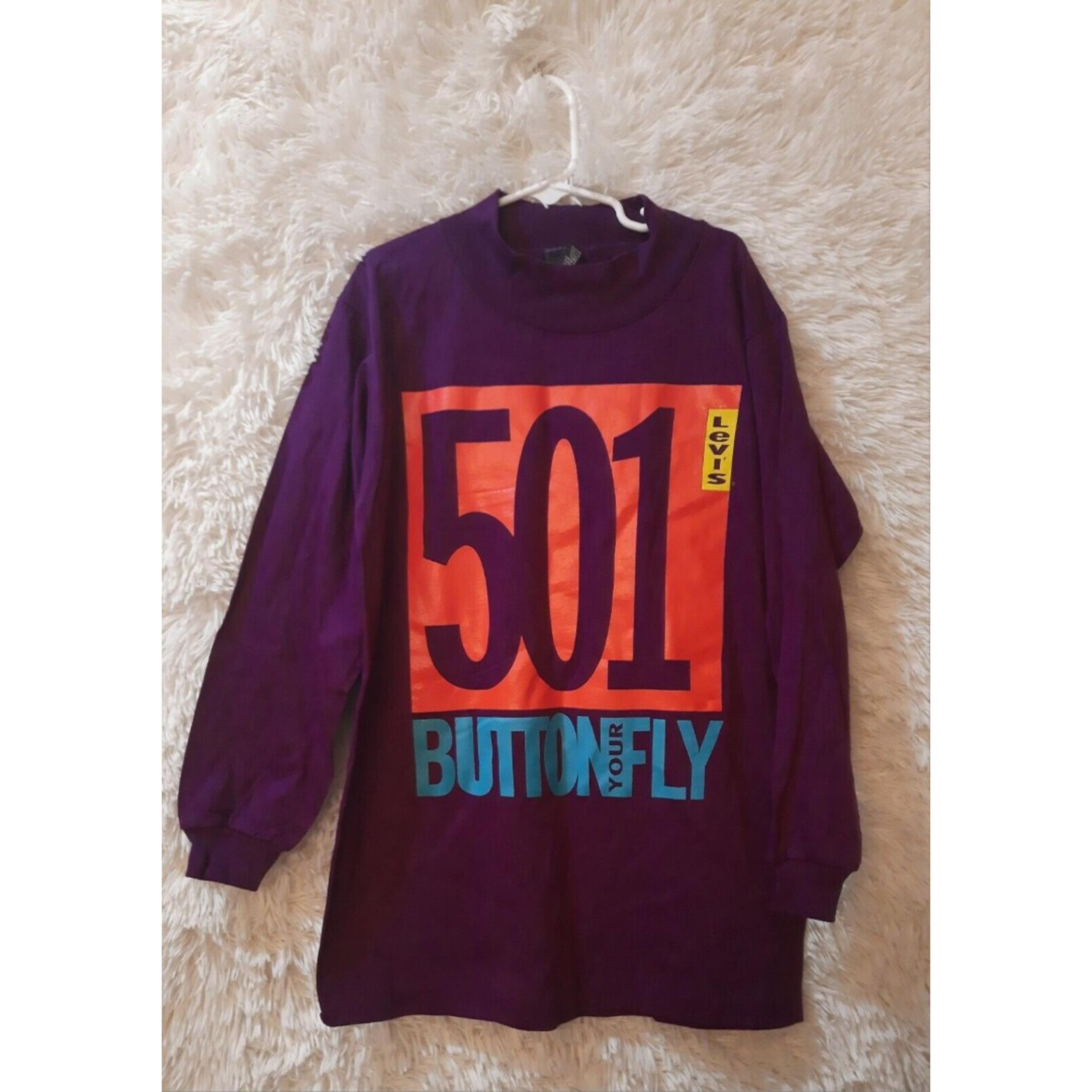 Women Levi’s vintage style purple mock neck XS X-Small Long Sleeve Shirt