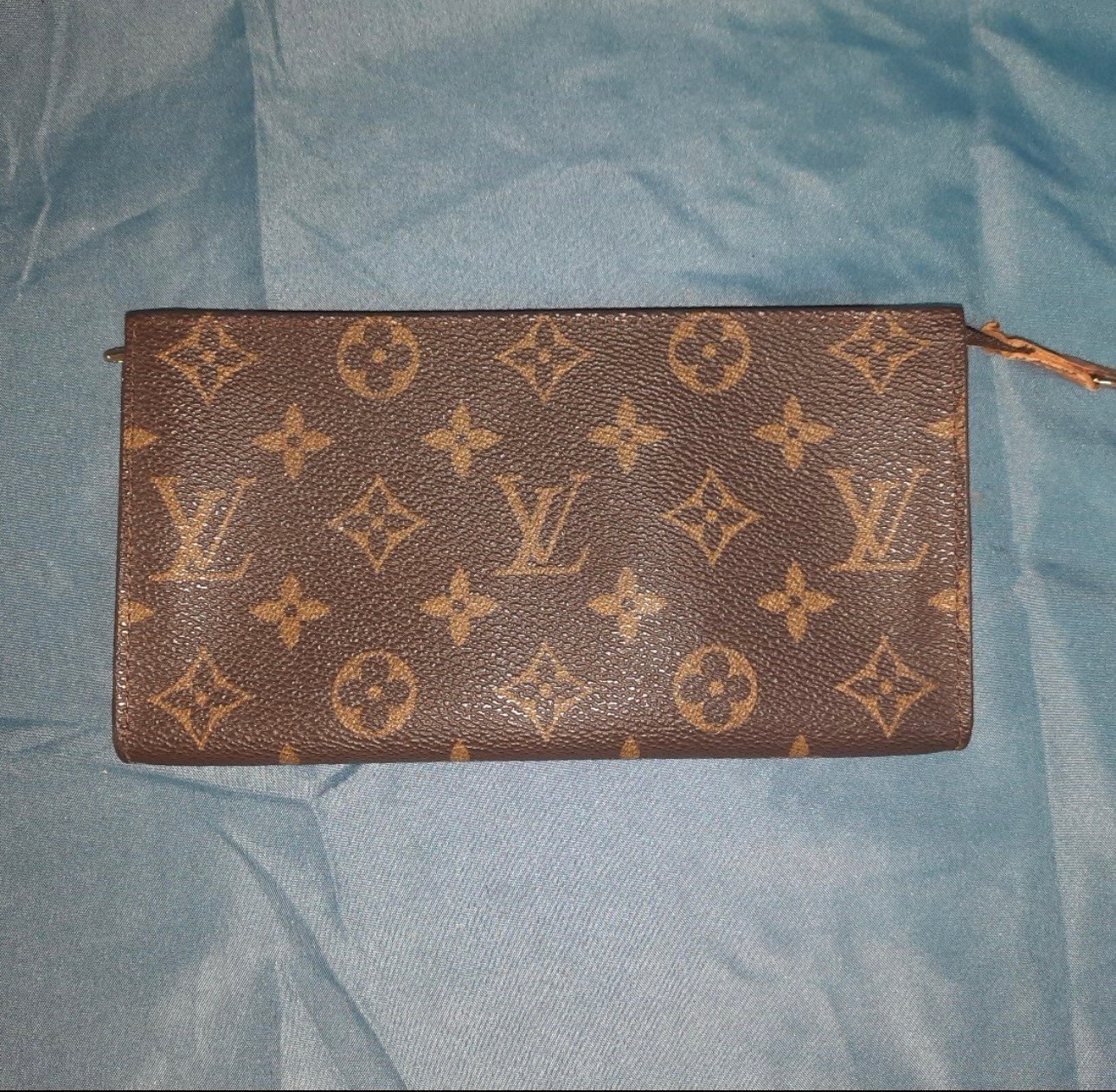 Louis Vuitton crossbody