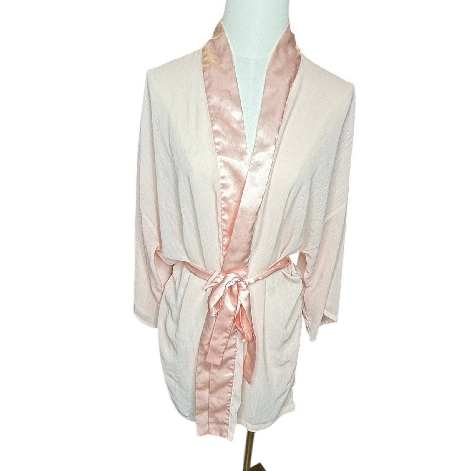 Gold Label Vintage Victoria’s Secret Blush Pink Satin Robe Sexy One Size 90s