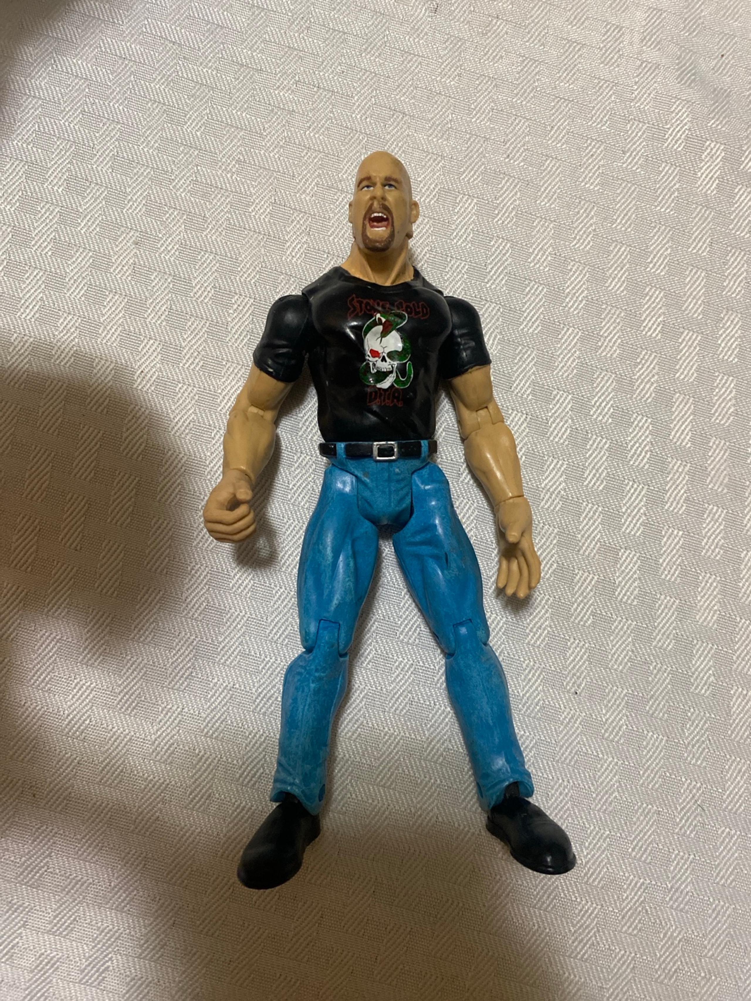 WWE Stone Cold Steve Austin Action Figure 1999 Jakks Pacific.
