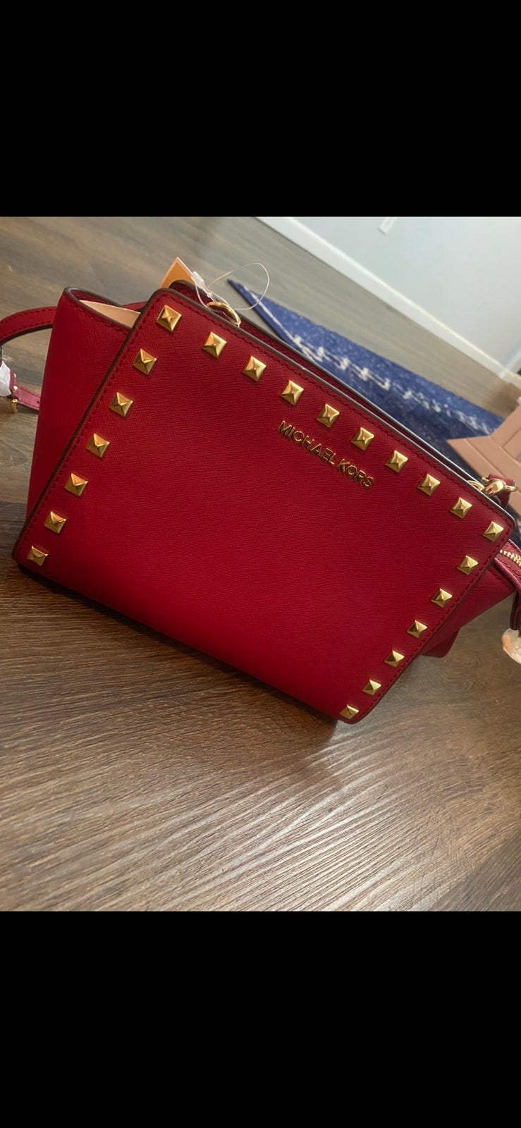 michael kors selma studbmedium crossbody