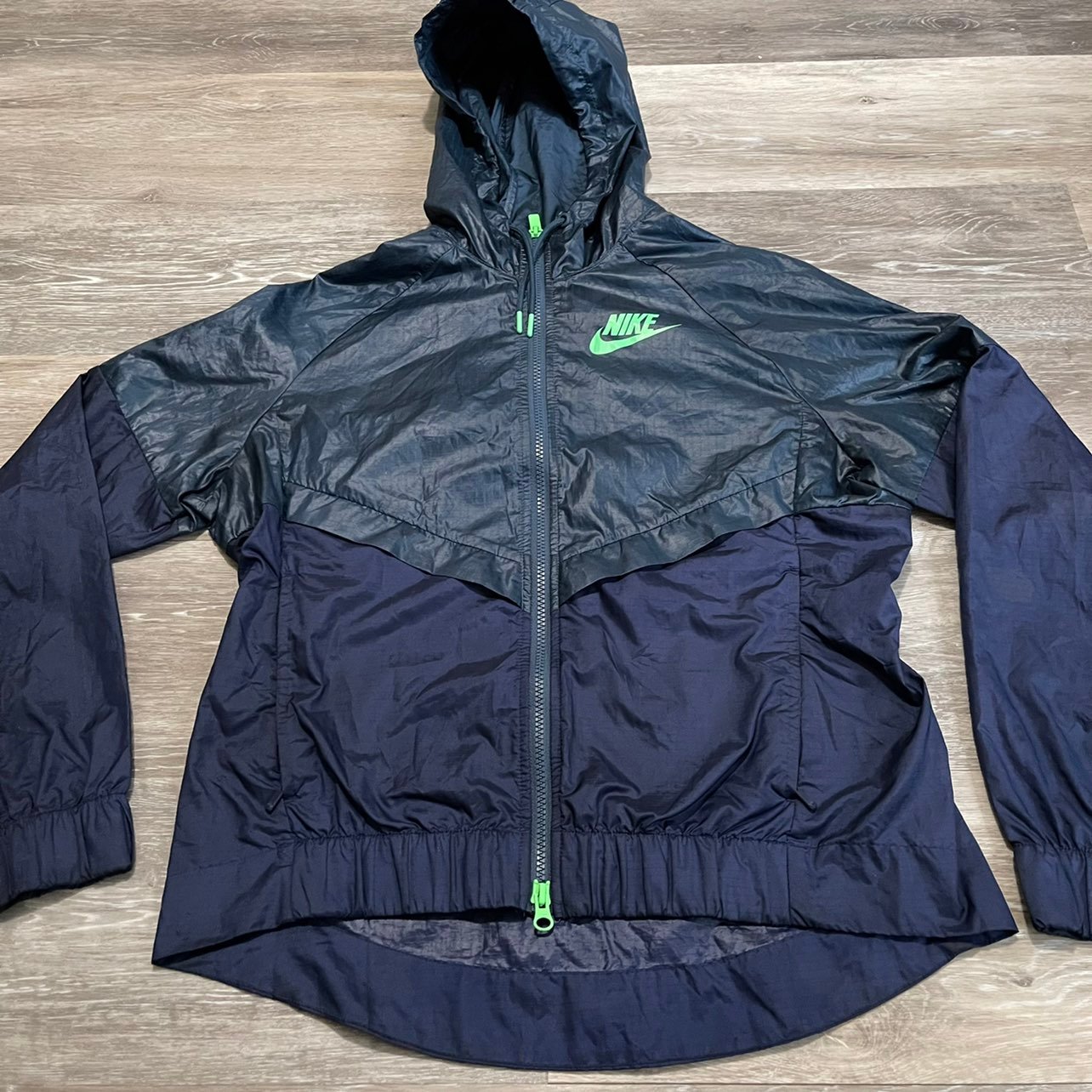 vintage Nike windbreaker jacket