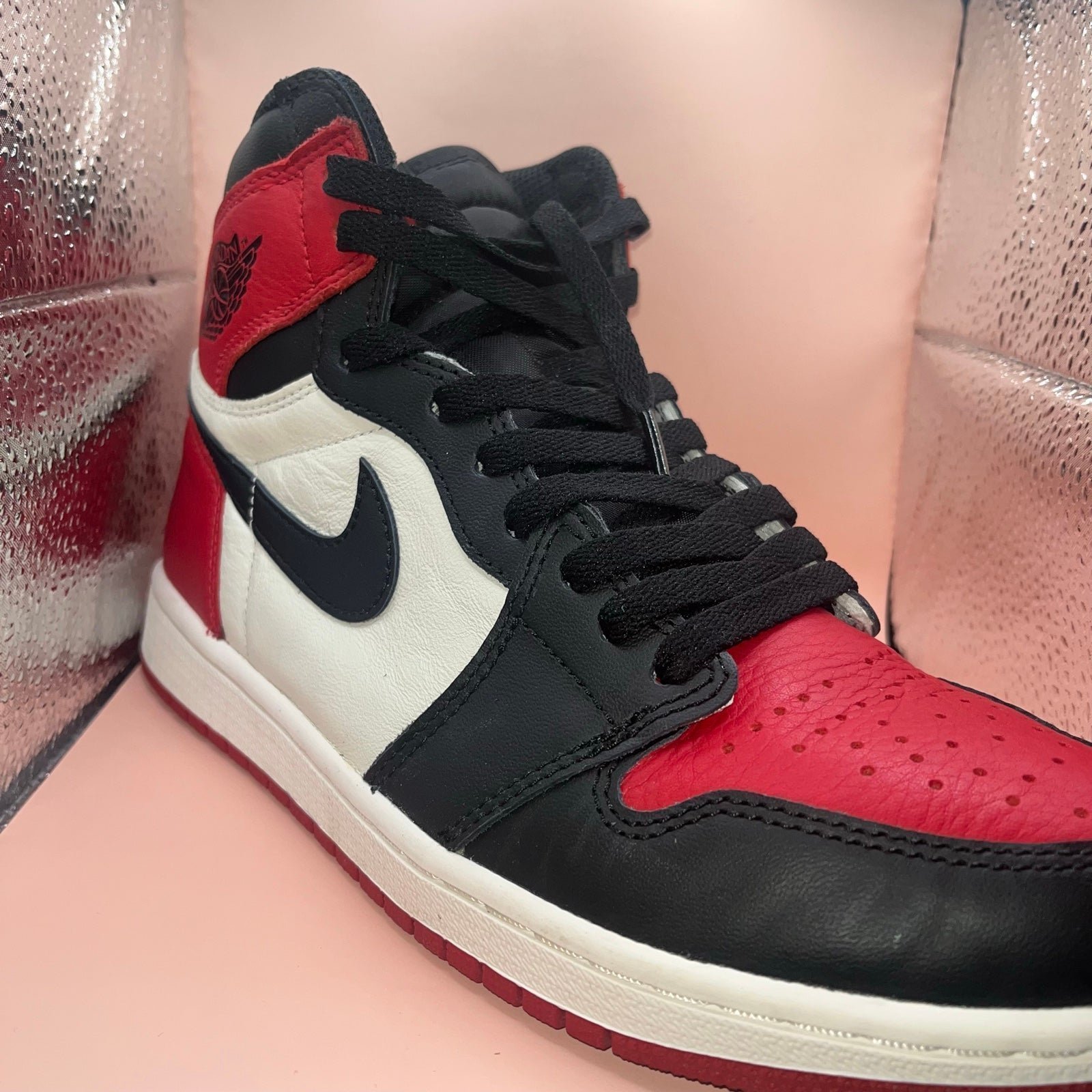 Nike Jordan 1 Retro High OG Bred Toe 2018 555088-610 Pre-Owned