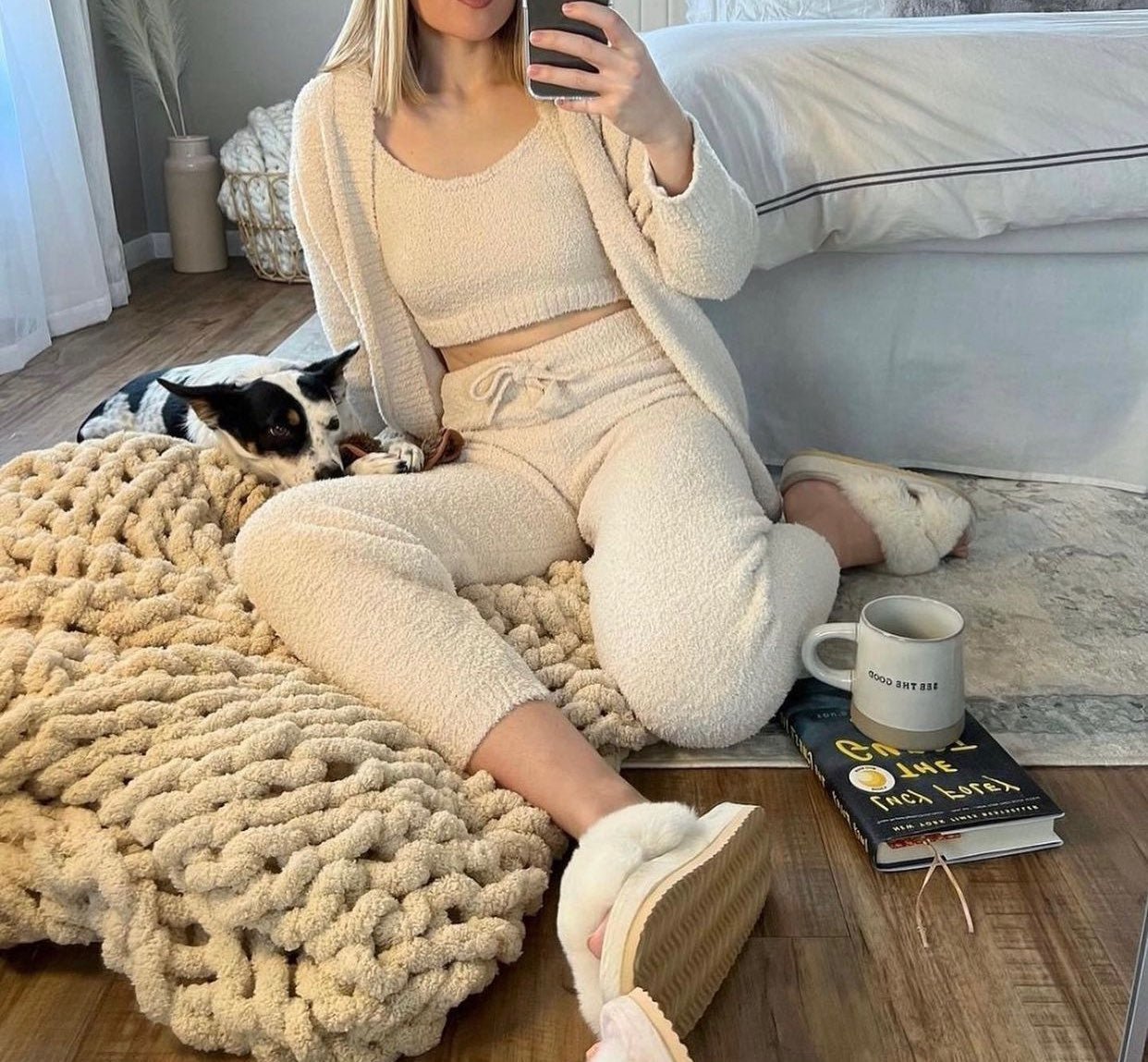 Robe, crop top and pants set
