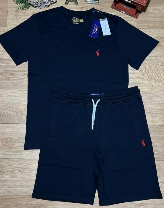 Short Outfit