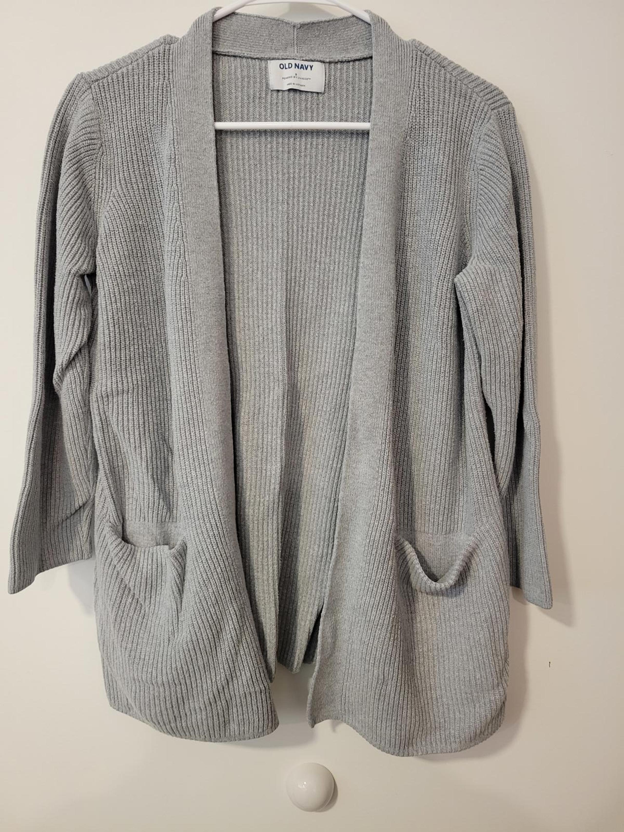 Old Navy Cozy Gray Ribbed Cardigan Sweater