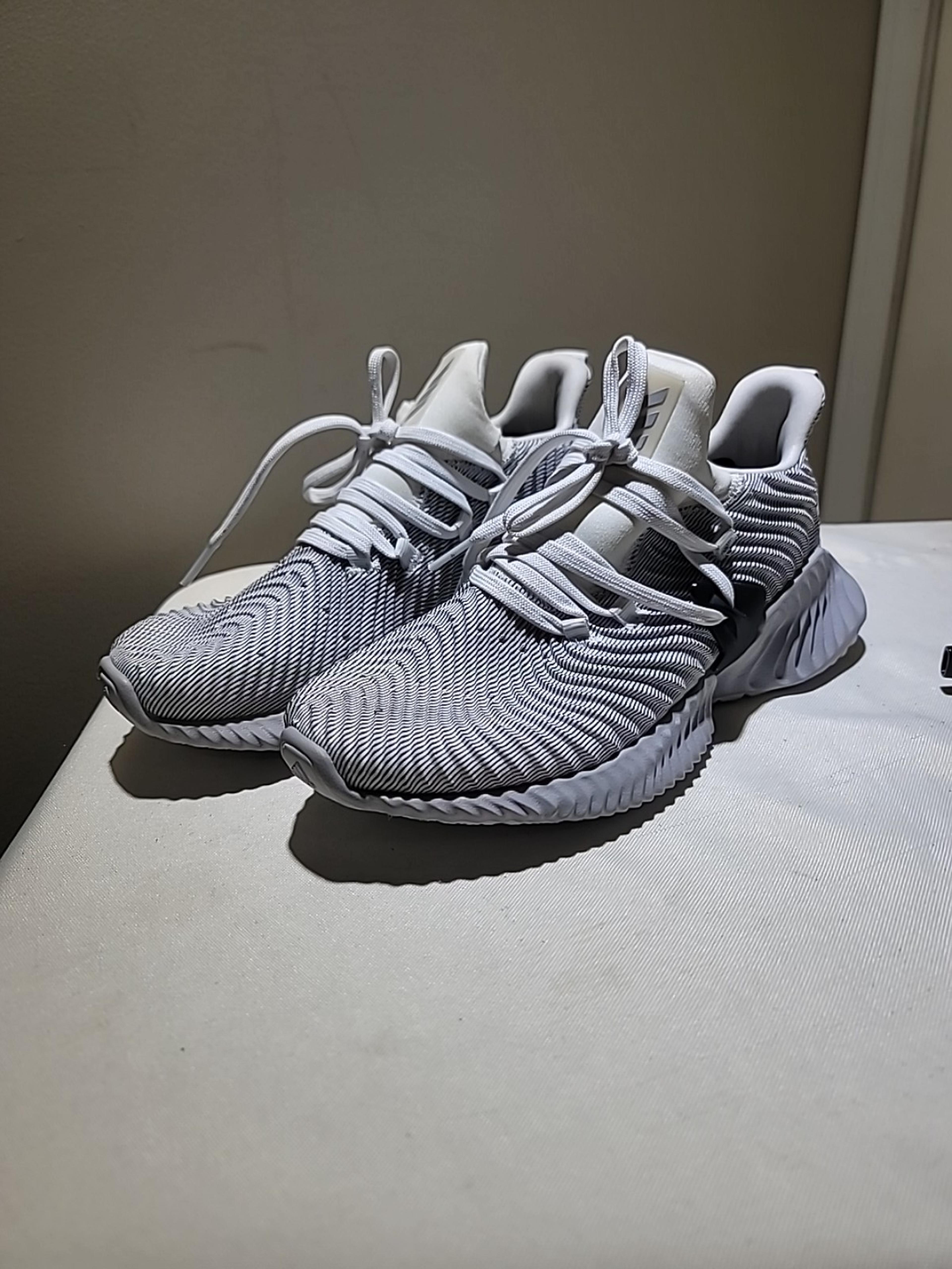 Women's alphabounce instinct running shoes Clearance