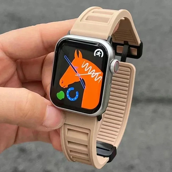 Soft Silicone Magnetic Band for Apple Watch Breathable Strap for iWatch 10 46mm