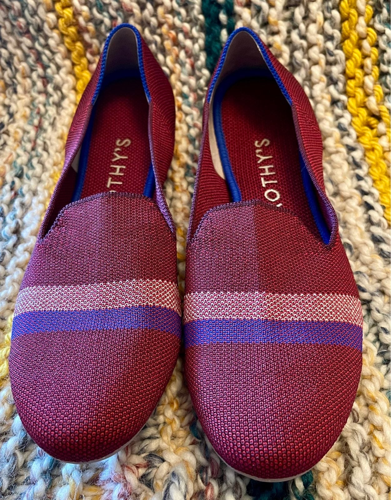 Rothys Garnet Reflective Stripe Loafer sz 9