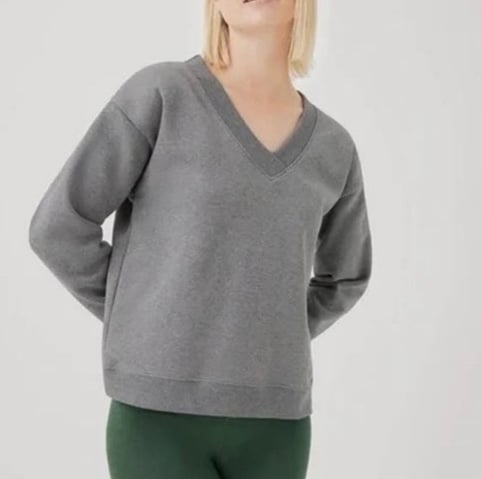 NWT PACT Courtside V-neck Sweatshirt Sweater Grey Large