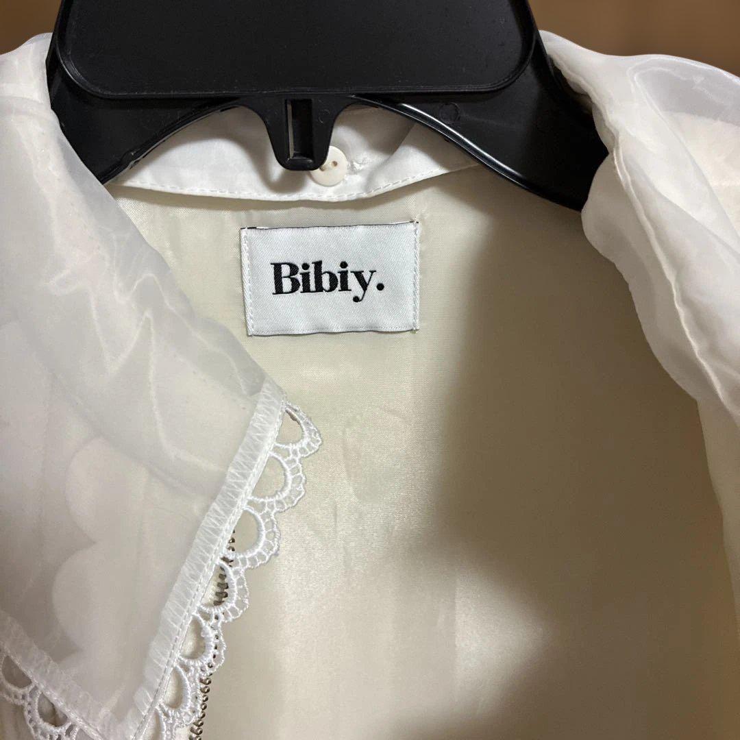 bibiy ANGIE SLEEVELESS JACKET