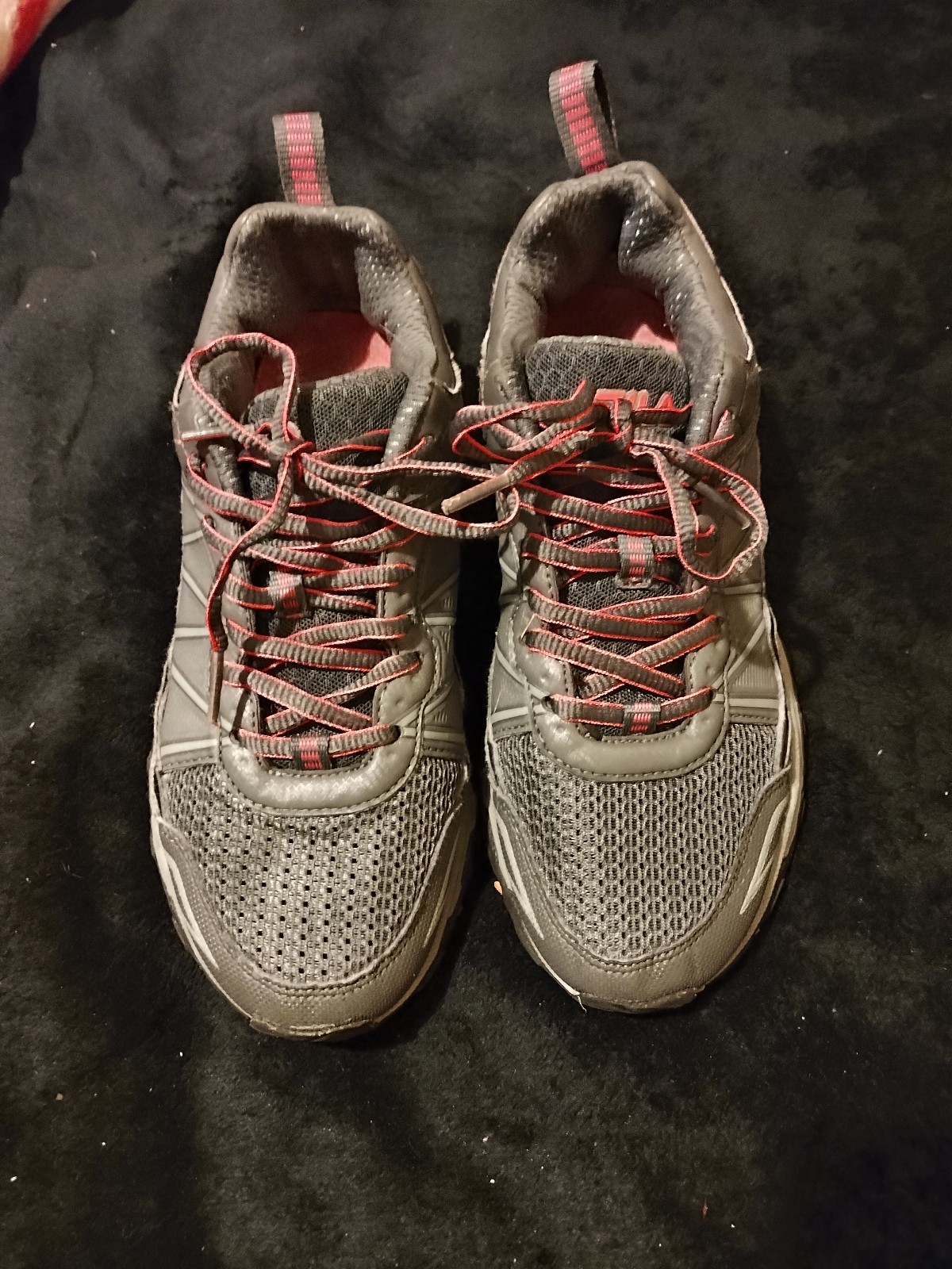 Fila women's gray and pink sneakers size 7.5