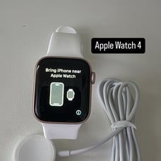Apple Watch 4. Like New And Unlocked!