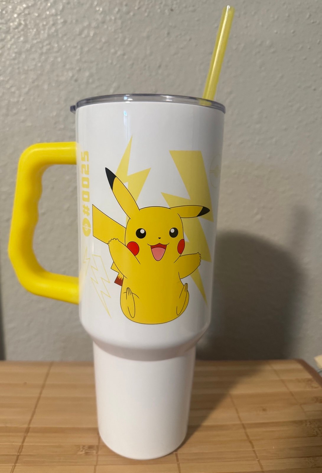 Tumbler - 40 oz Pikachu cup