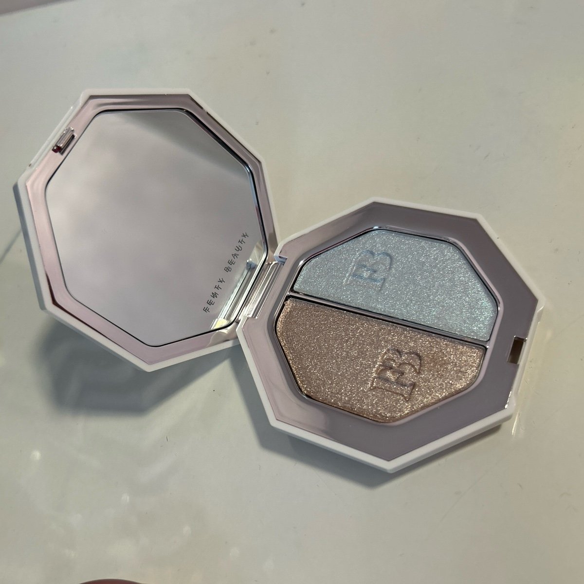 fenty beauty highlighter
