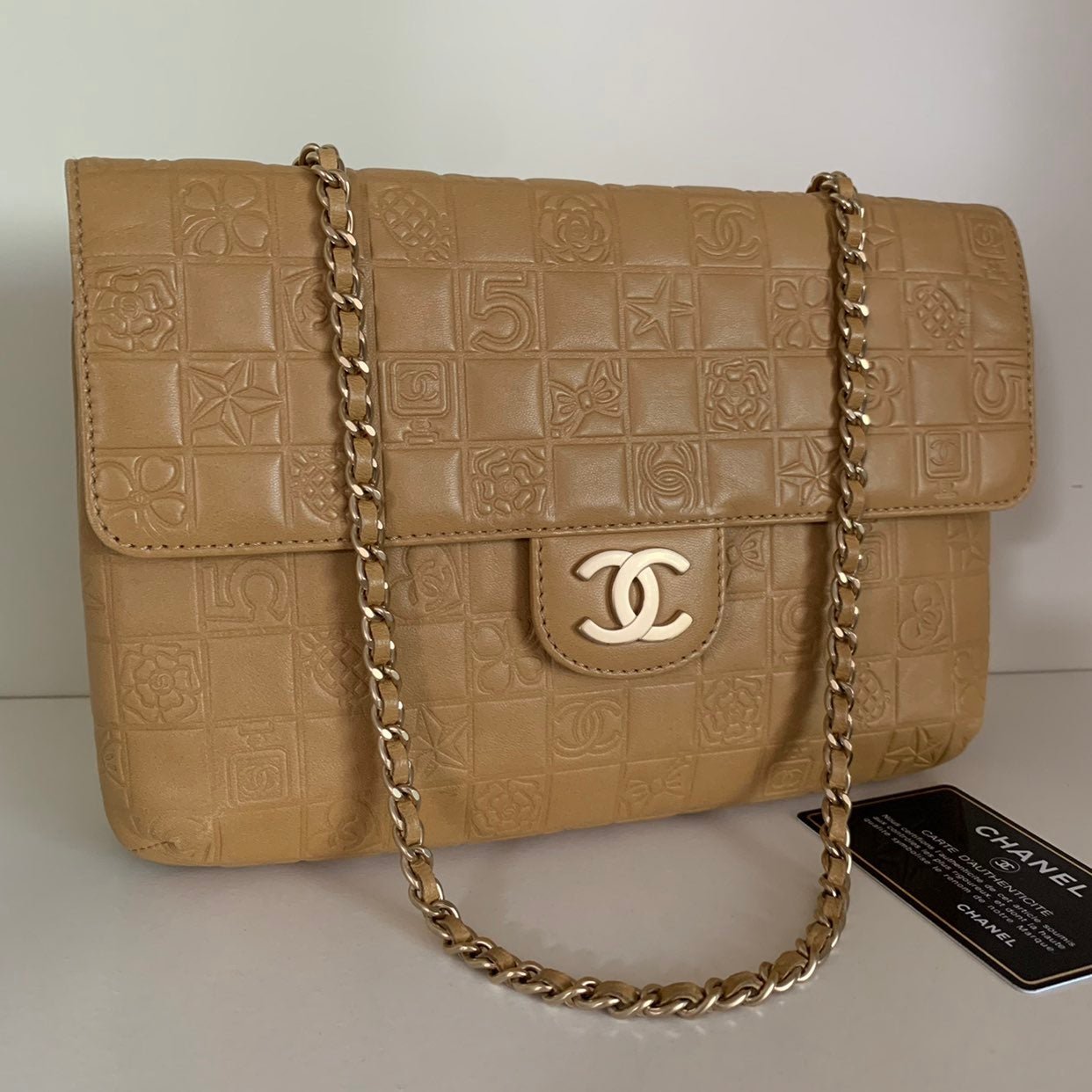 Chanel Chain Flap Bag Camellia Patent East West at 1stDibs