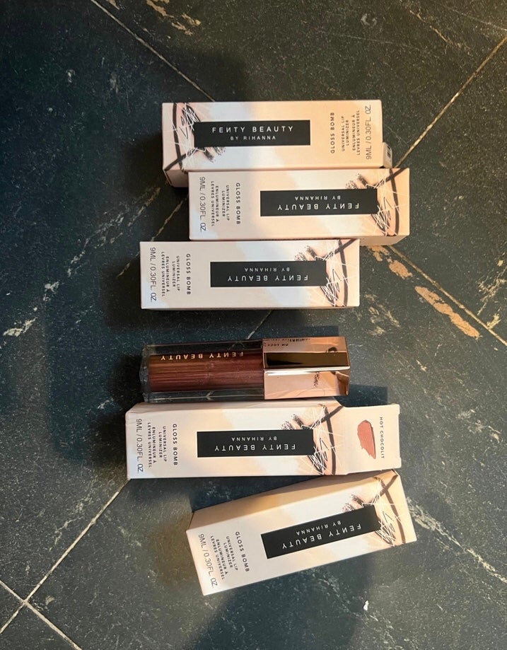 Fenty Beauty Hot Chocolit 05 Gloss Bomb Universal Lip Luminizer New in Box