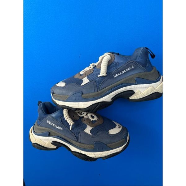 Balenciaga Triple S Sneaker Navy size 7