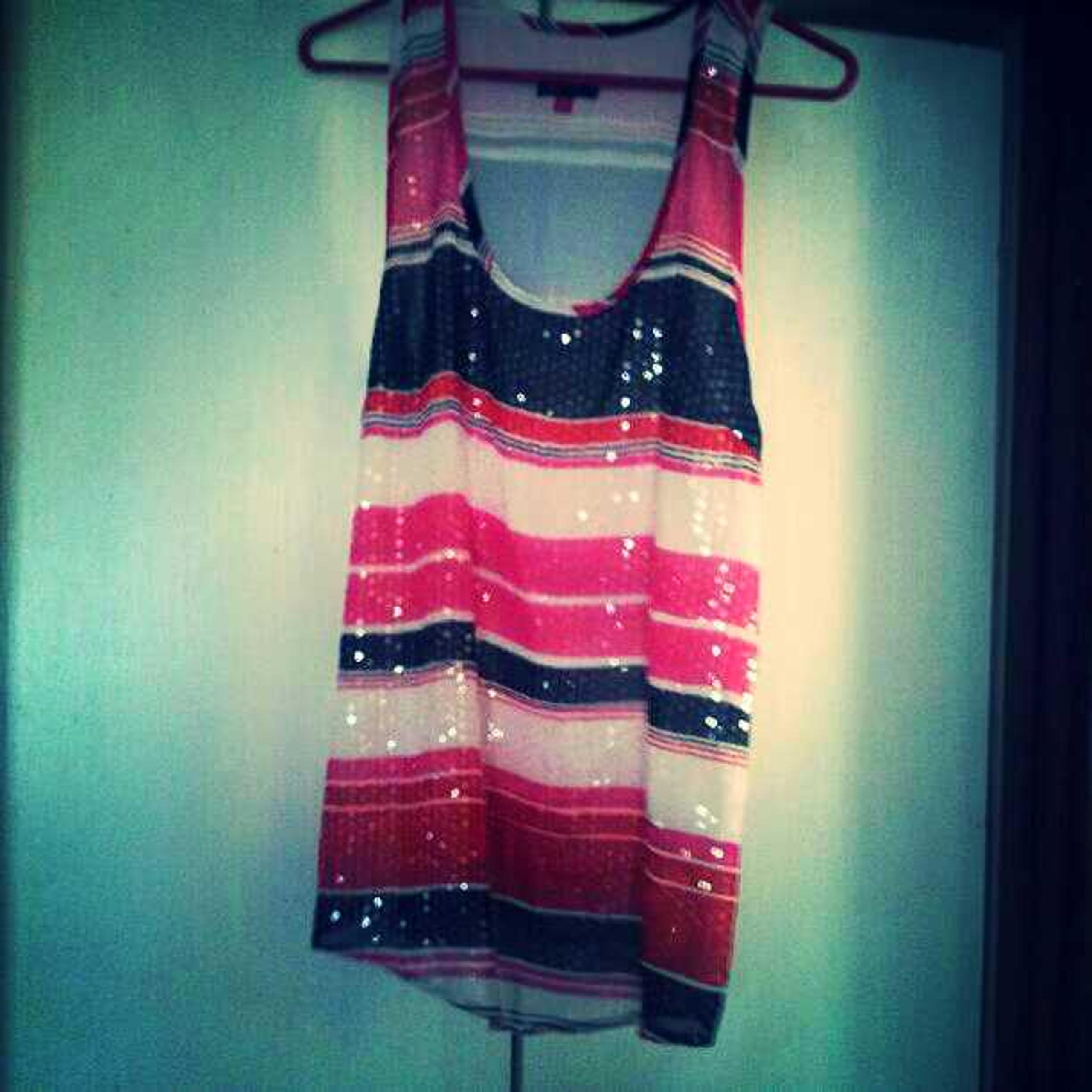 Never worn,paid 100.