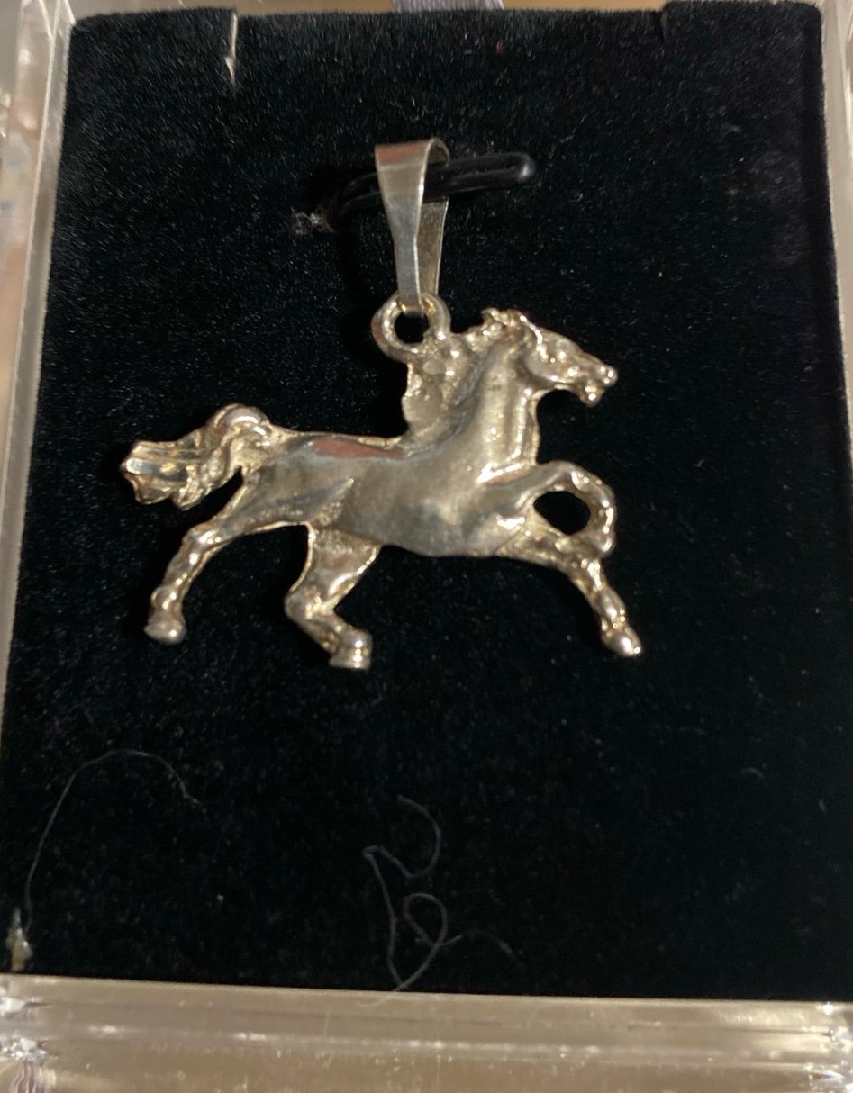 .925 sterling silver horse pendant