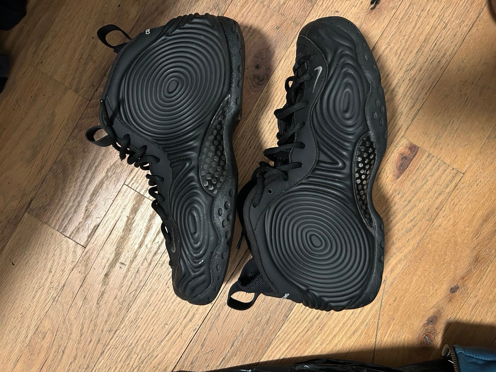 Nike Foam Posite x Commo Des Gracons