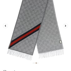 Gucci logo scarf 570603