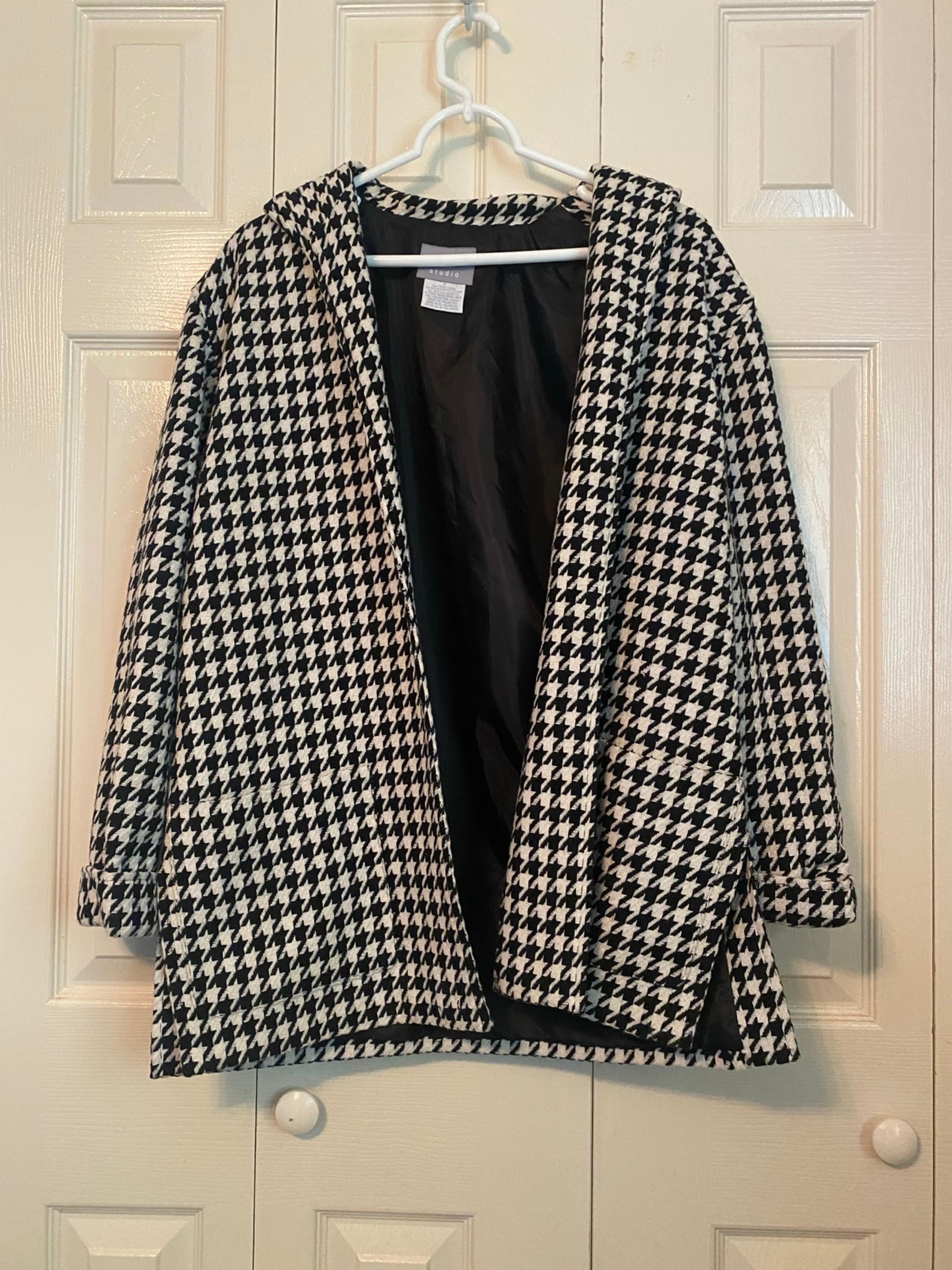 Women's Black and White Houndstooth Jacket Blazer l 8