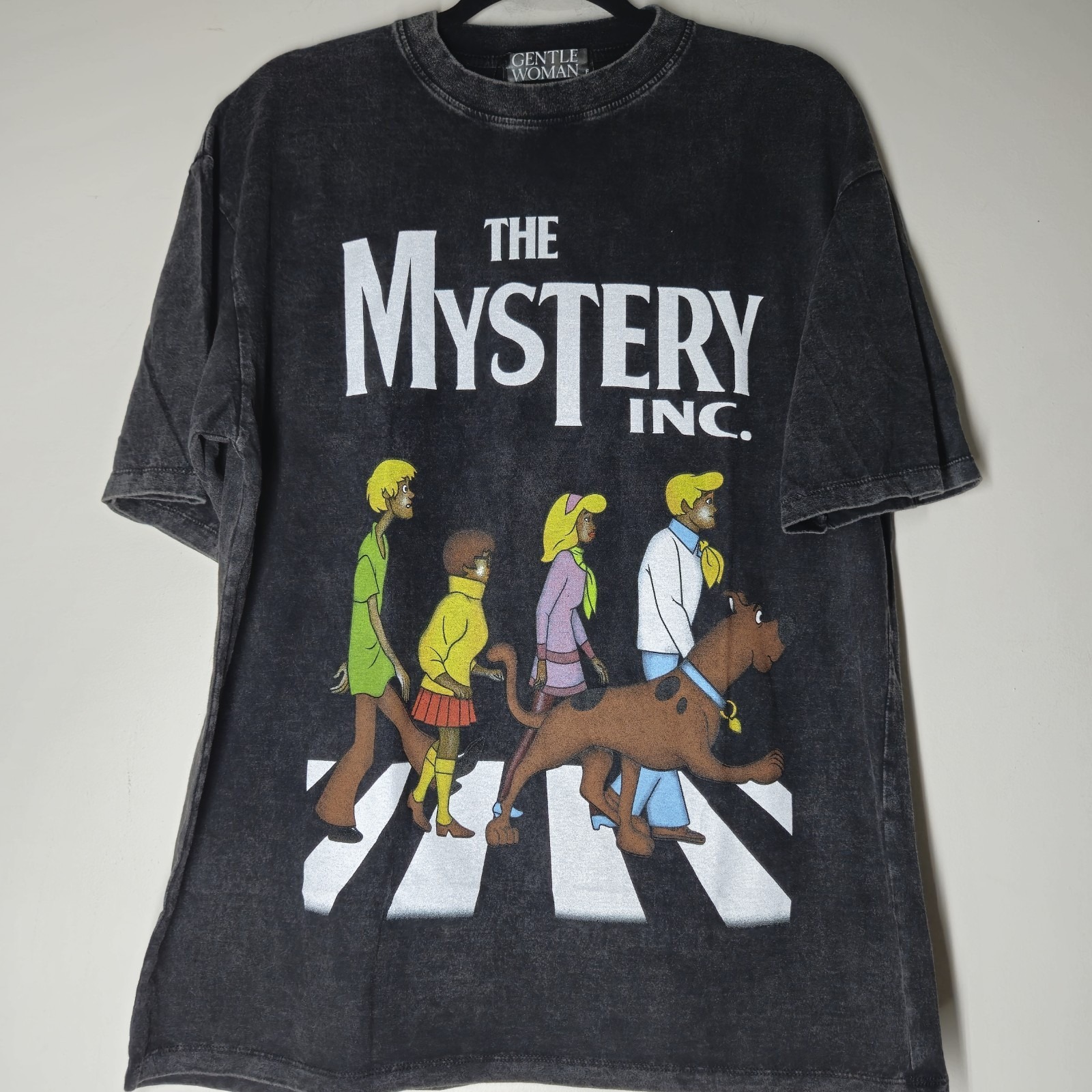 Scooby Doo The Mystery Inc The Beatles Style T Shirt Size Large Acid Gray AOP