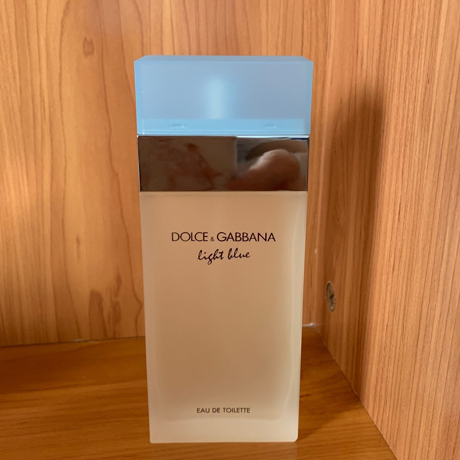 New dolce and gabbana light blue eau de