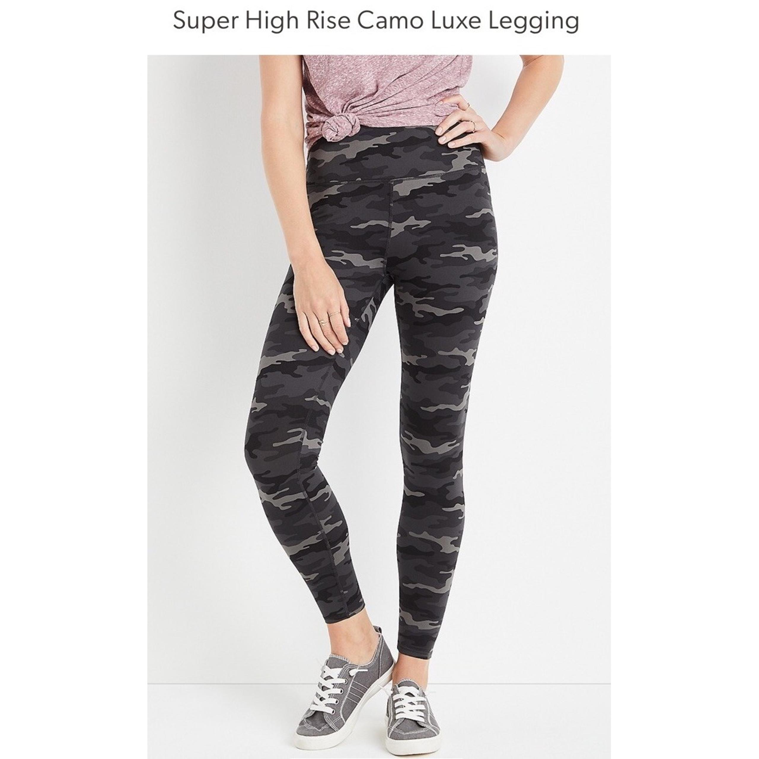 Maurices Gray Length 26" High Rise Camouflage Women's Luxe Leggings size L