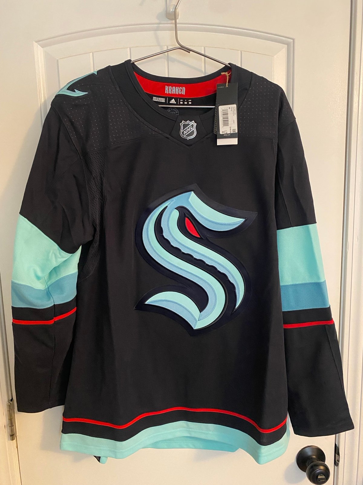 Size 50 Adidas NHL Seattle Kraken Authentic Home Hockey Jersey Navy Blue New W/T