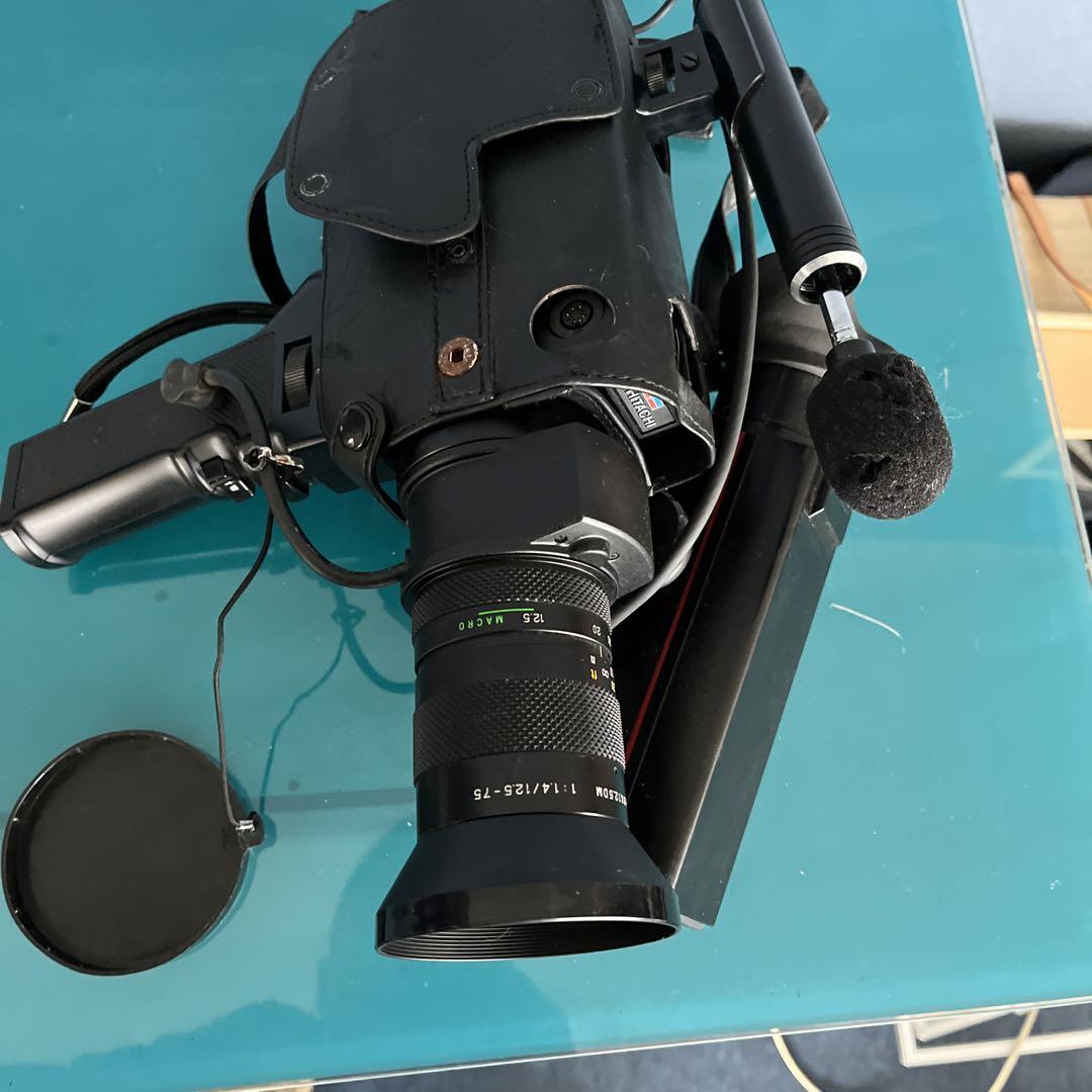 Hitachi MOS VK-C1000 First Consumer Color Video Camera With