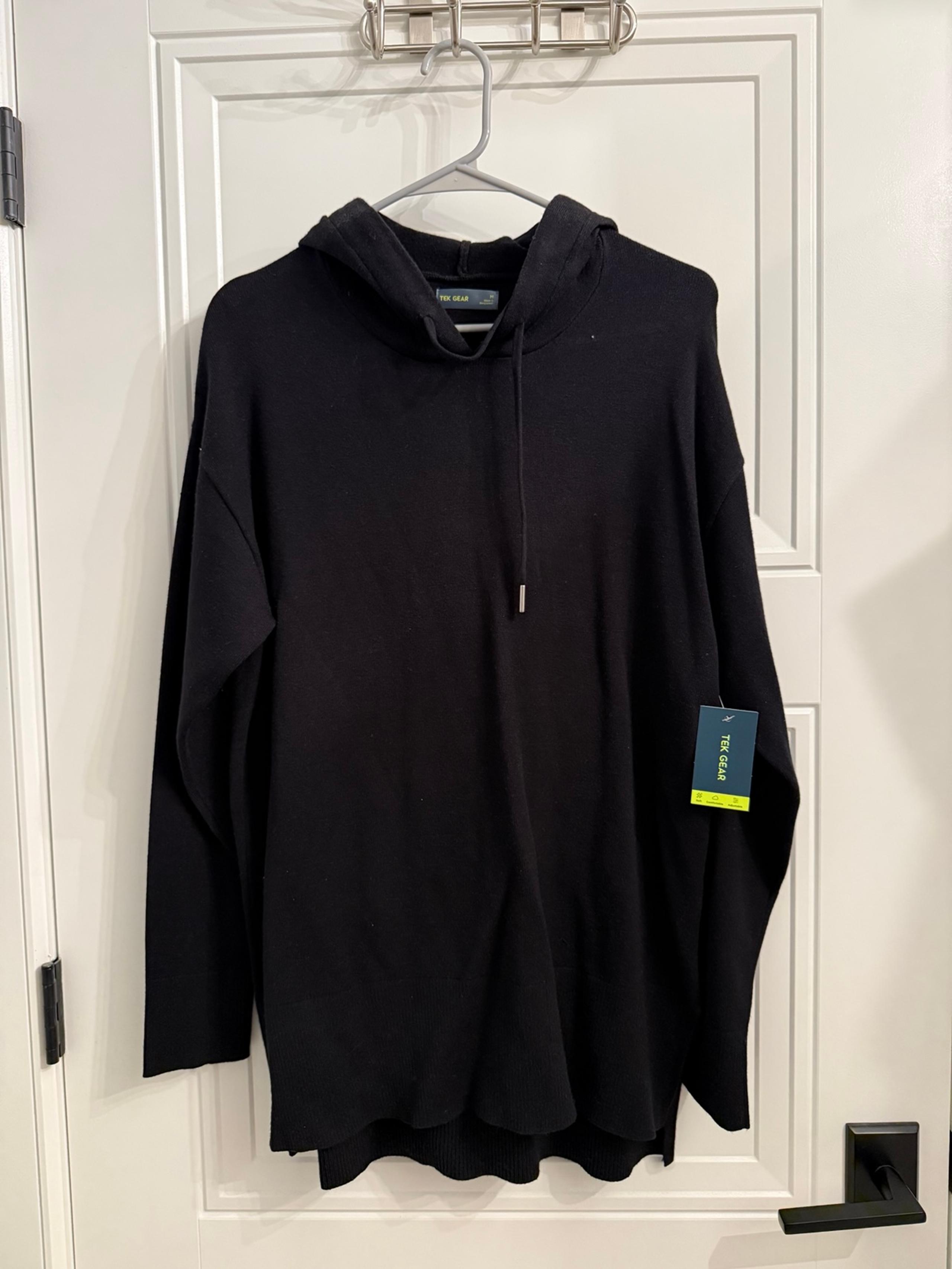 NWT • Tek Gear • Hooded Pullover Sweater • Size Medium