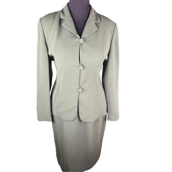 Jones New York 2 piece skirt suit set green button up blazer woman’s size 14