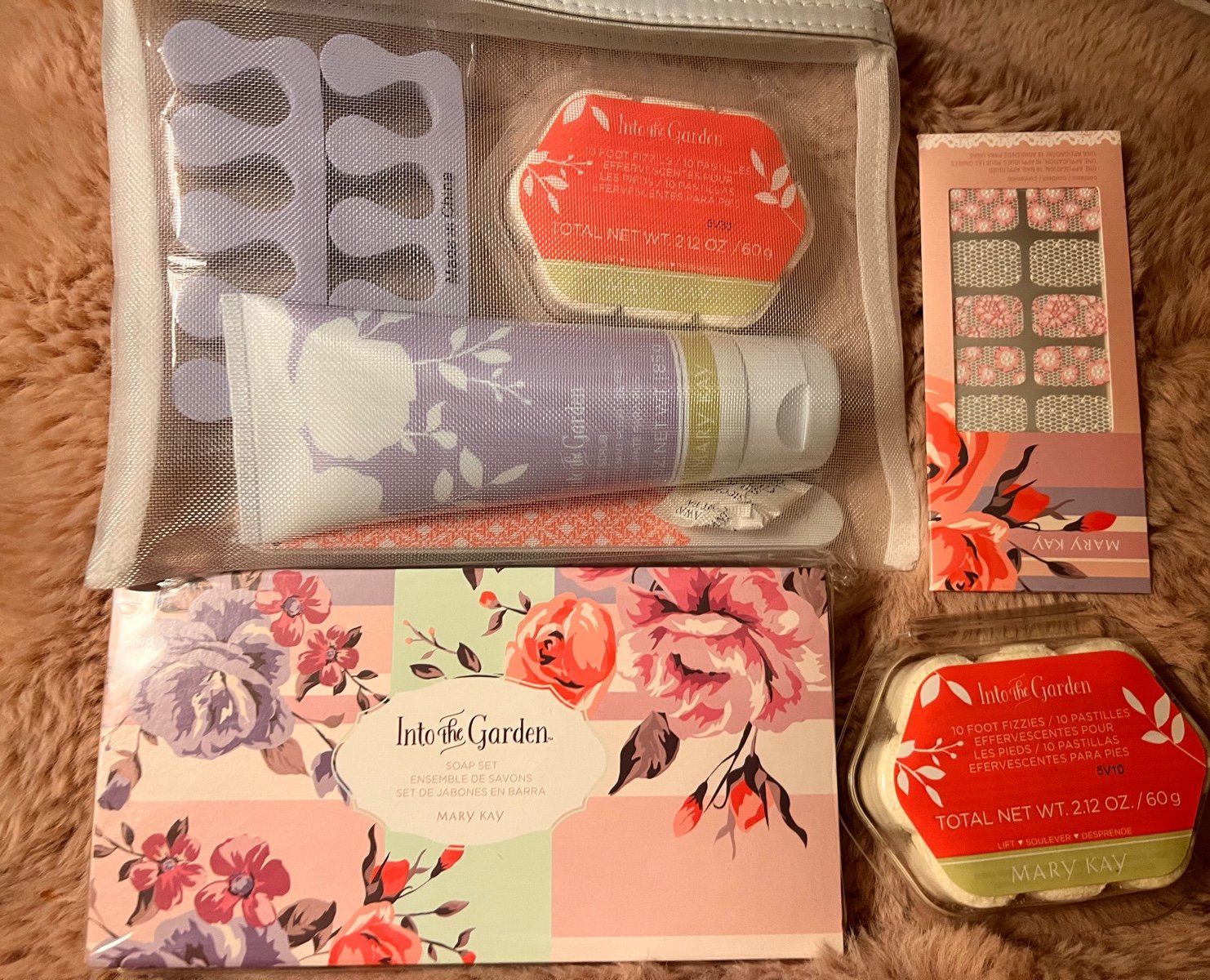Mary Kay Into the Garden Bundle Set