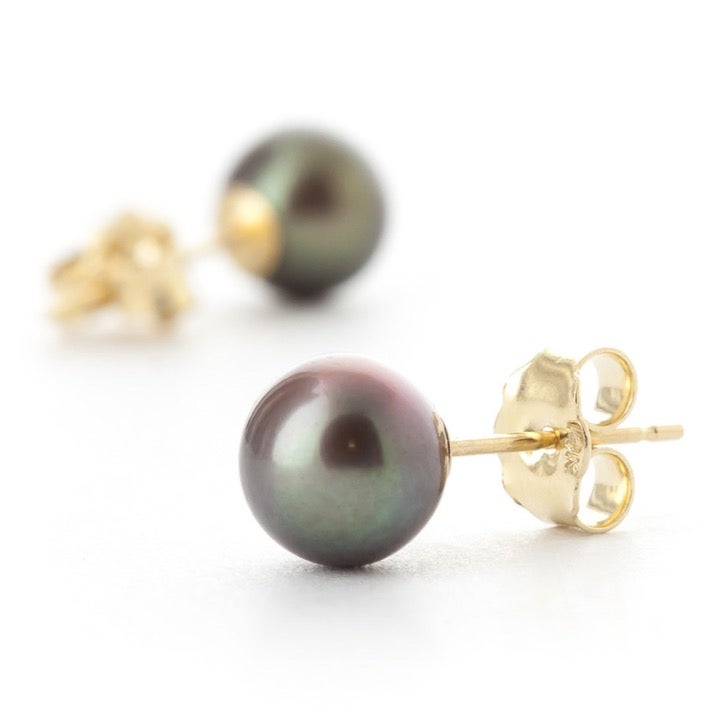 14K. SOLID GOLD STUD EARRINGS WITH NATURAL BLACK PEARL (Yellow Gold)