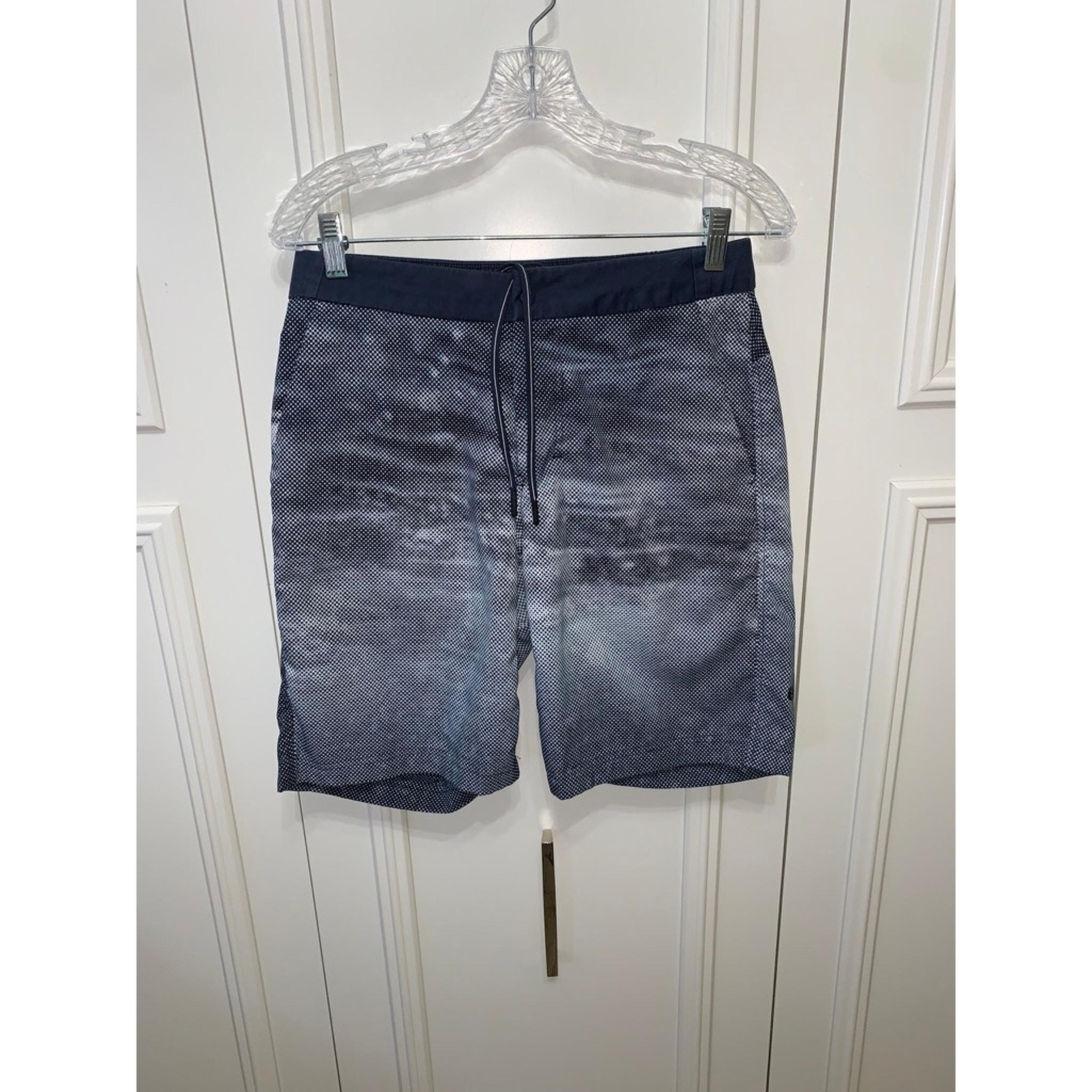 Lululemon Men's Swim Shorts Gray Size 32 with Drawstring Waistband