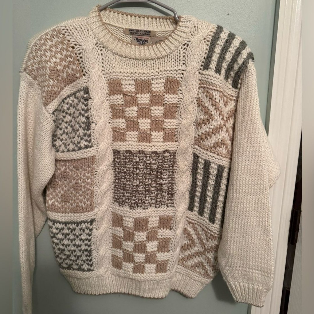 Huntington Ridge women’s sweater Sz M vintage hand knit