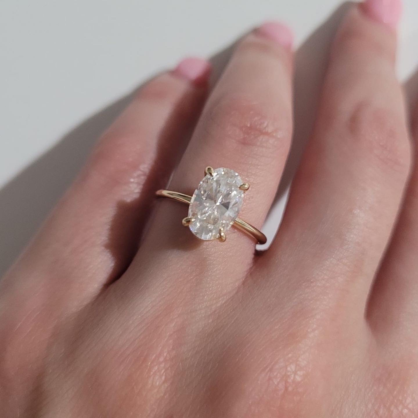 *SALE* 4.5ct Oval cut Genuine Moissanite 14k solid Gold Engagement Ring Size 7