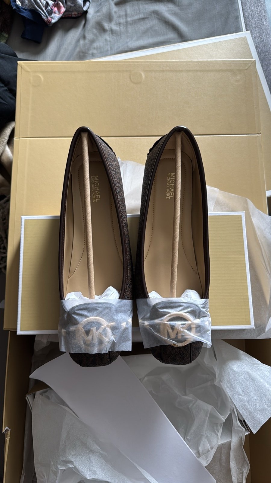 Brand new, Michael Kors flats/pumps